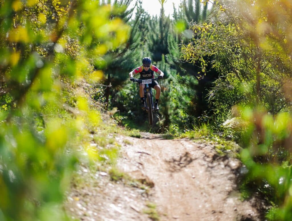 Copa Chile XCM y el Campeonato Regional de La Araucanía llegan a CMPC Lastarria 4 AMT Pink mud team copa chile
